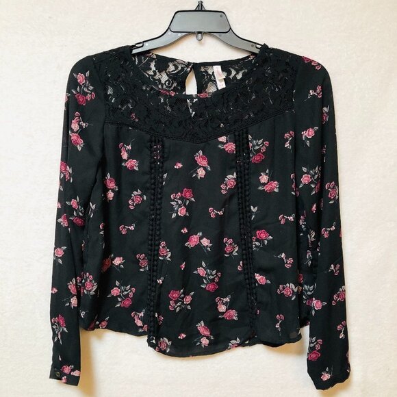 Xhilaration Tops - Xhilaration Black Floral Long Sleeve Boxy Blouse Size Medium
